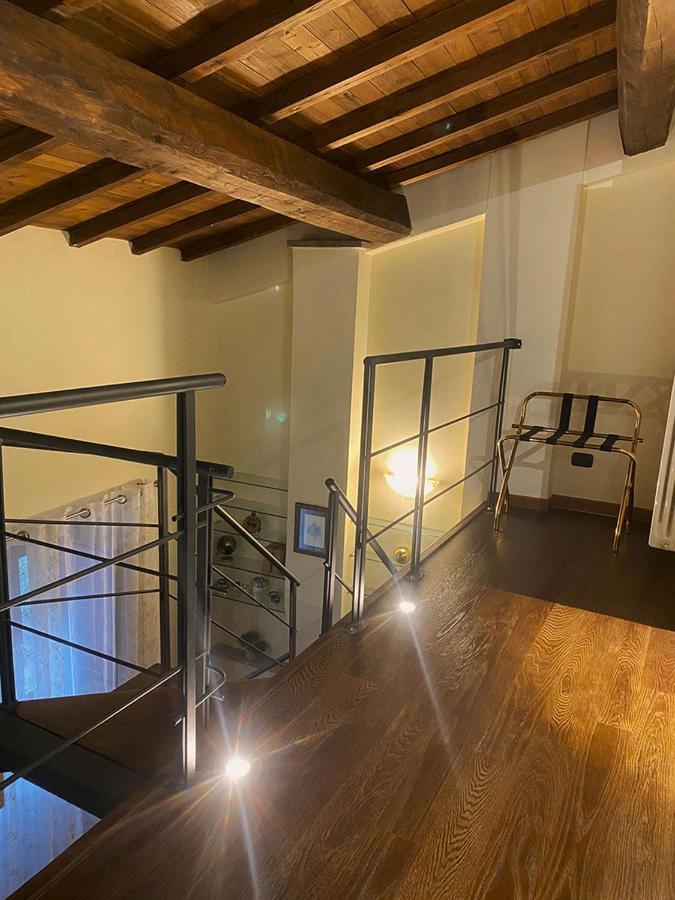 Guest House Palazzo Bussi Viterbo Bagian luar foto