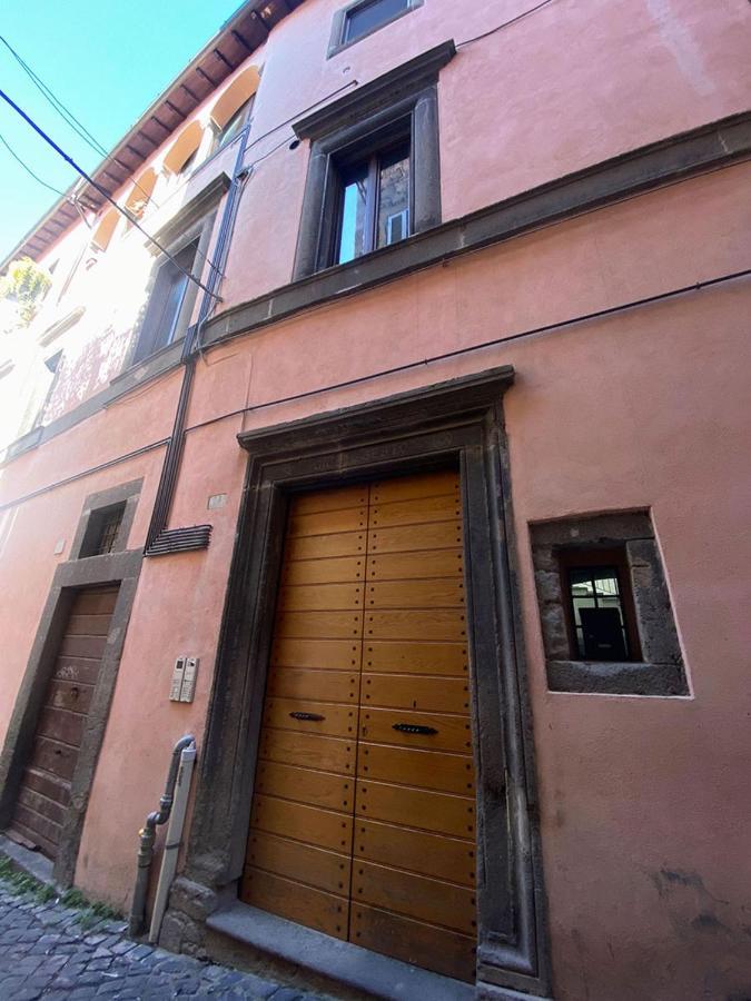Guest House Palazzo Bussi Viterbo Bagian luar foto