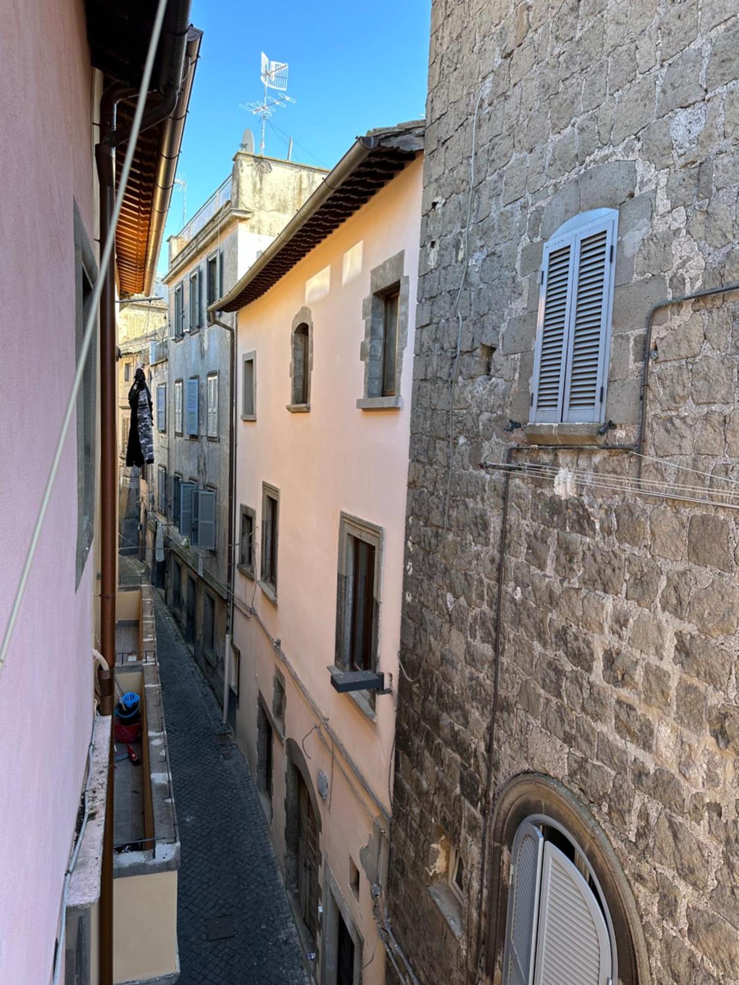 Guest House Palazzo Bussi Viterbo Bagian luar foto